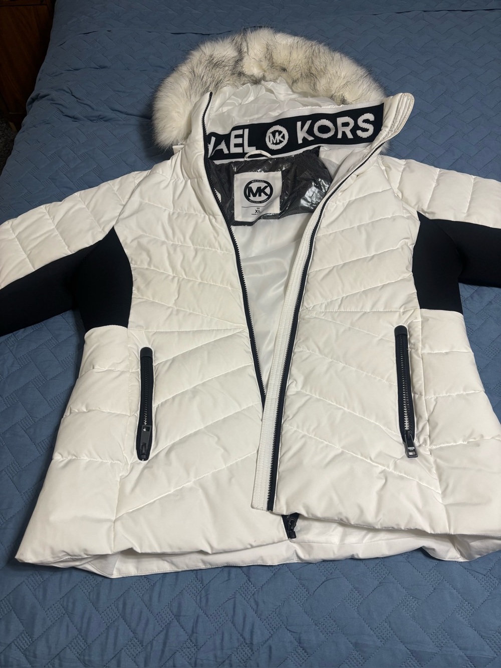 Michael Kors White Quilted Puffer Jacket with Black Accents and Fur-Trim Hood
